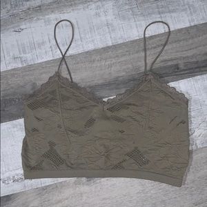 F21 grey lace seamless crop top